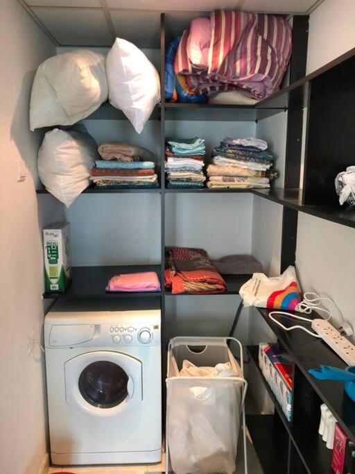 Dubai Marina 1 Bedroom Apt. Walking Distance Jbr. ภายนอก รูปภาพ