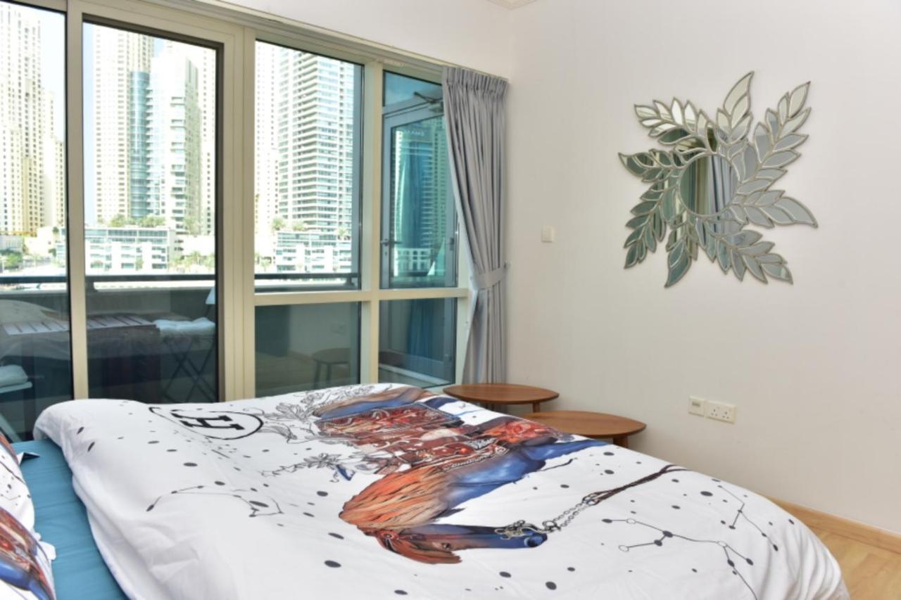 Dubai Marina 1 Bedroom Apt. Walking Distance Jbr. ภายนอก รูปภาพ